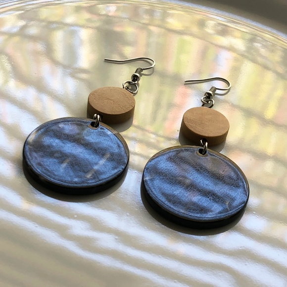 NEW "Terra" Acrylic Wooden Round Earrings (Black) - Picture 4 of 8